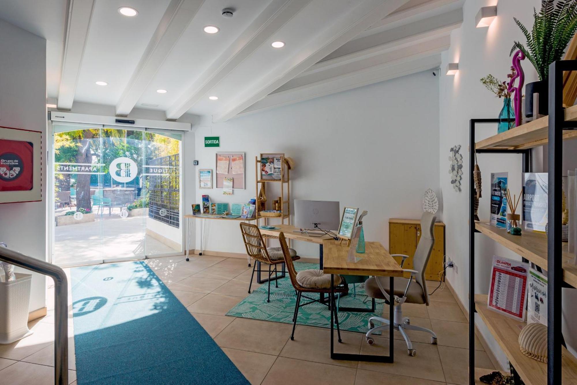Bamblue Boutique Apartments 피네다데마르 외부 사진