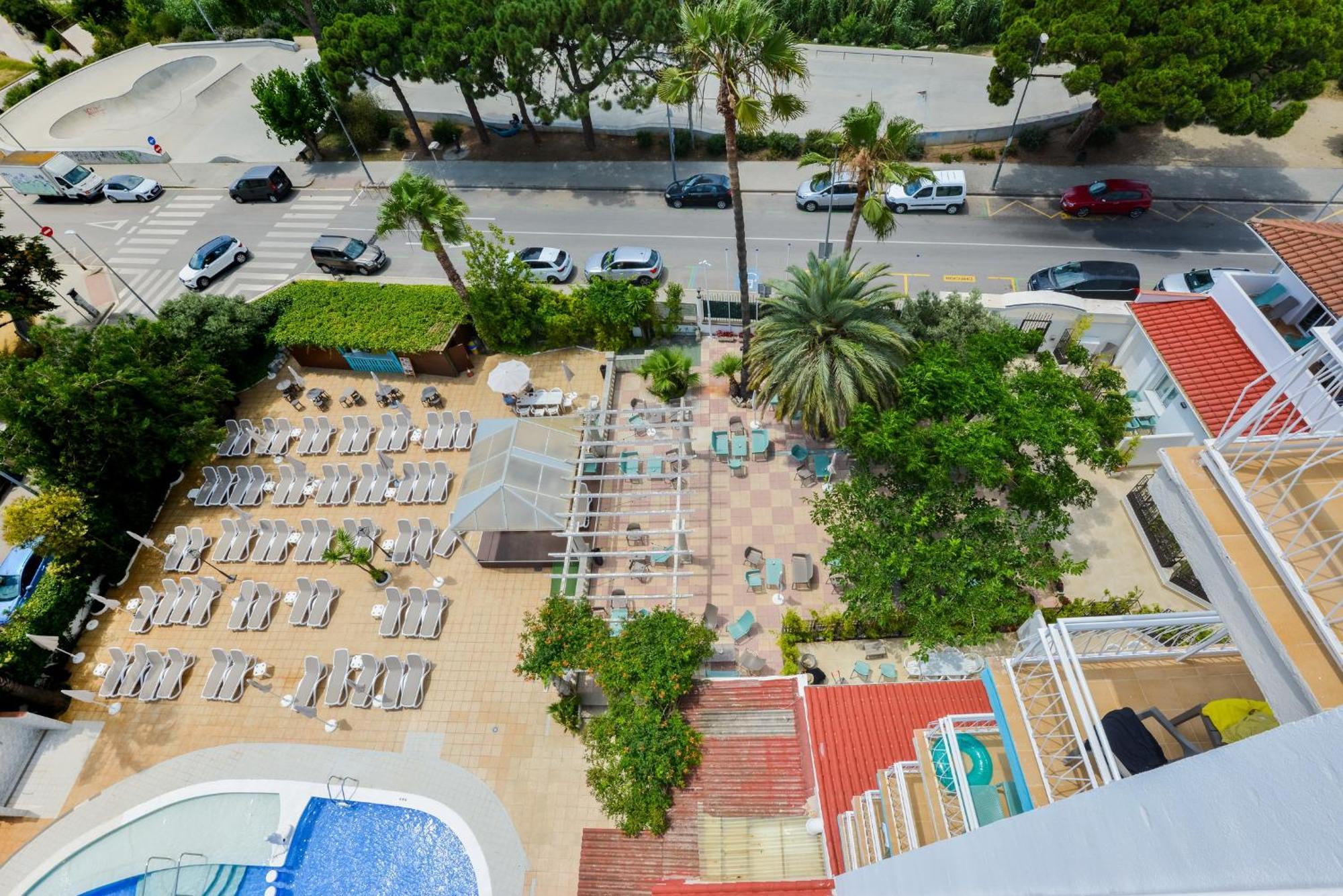 Bamblue Boutique Apartments 피네다데마르 외부 사진