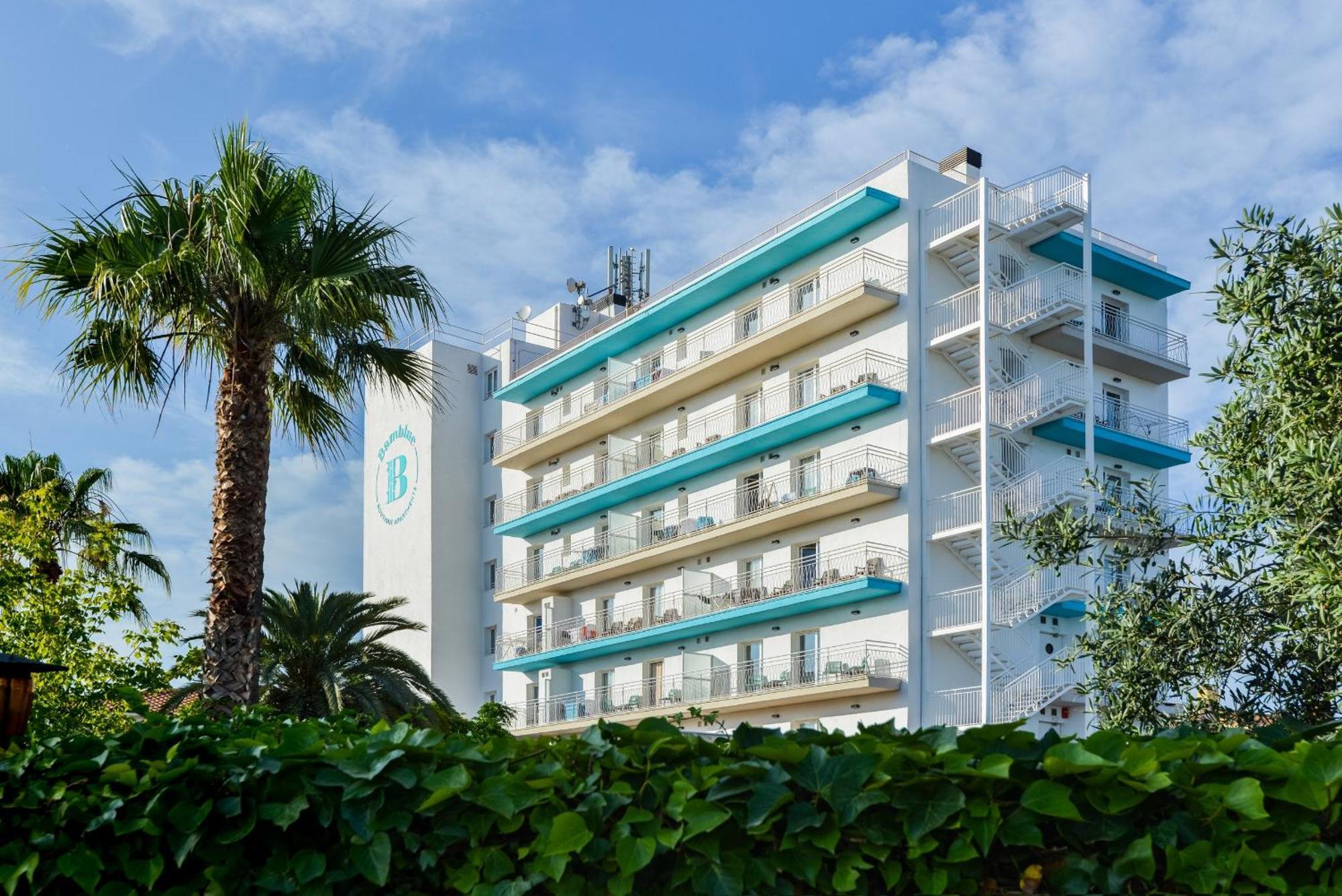 Bamblue Boutique Apartments 피네다데마르 외부 사진