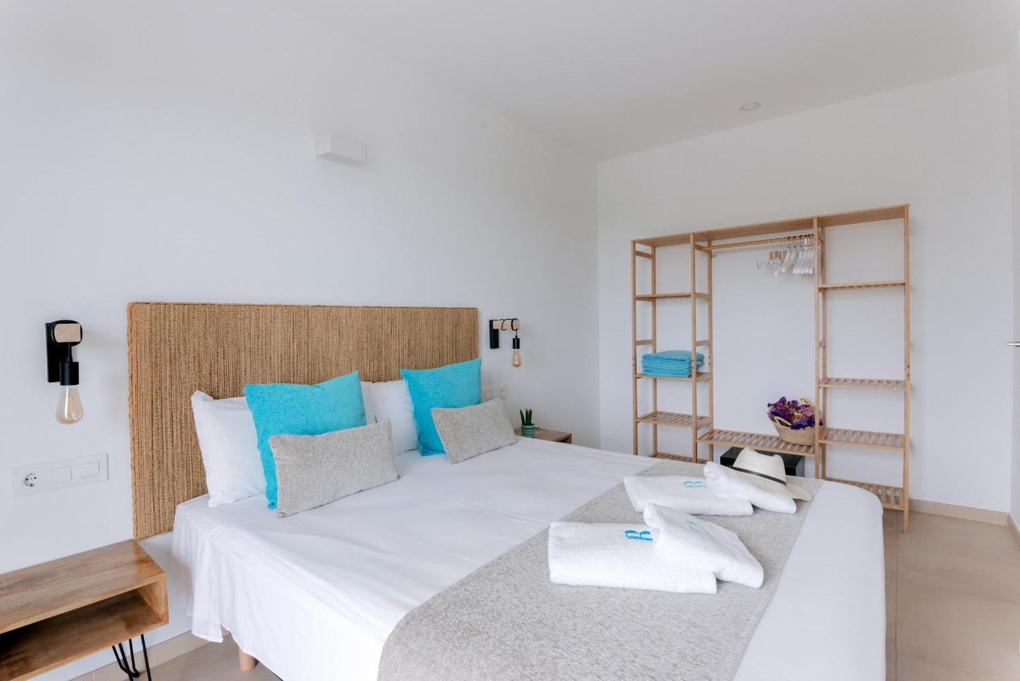 Bamblue Boutique Apartments 피네다데마르 외부 사진