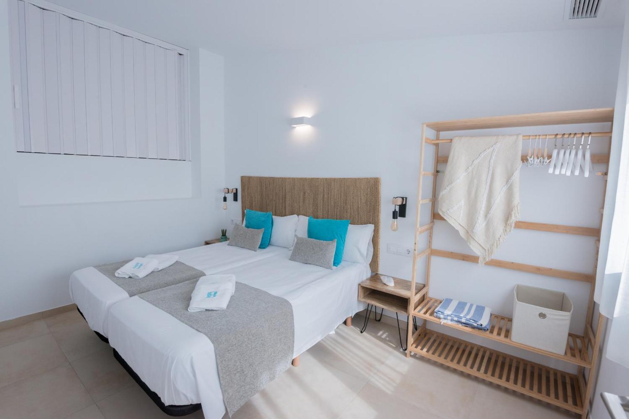 Bamblue Boutique Apartments 피네다데마르 외부 사진