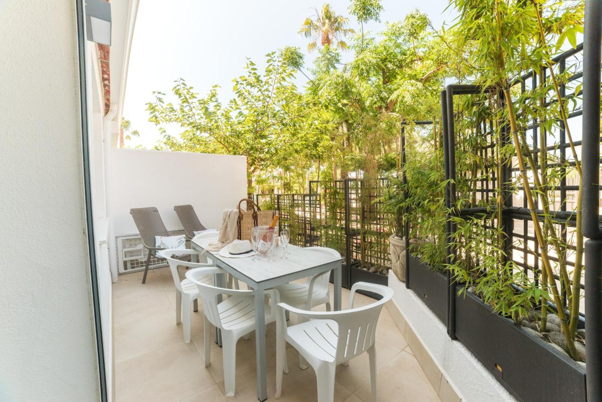 Bamblue Boutique Apartments 피네다데마르 외부 사진
